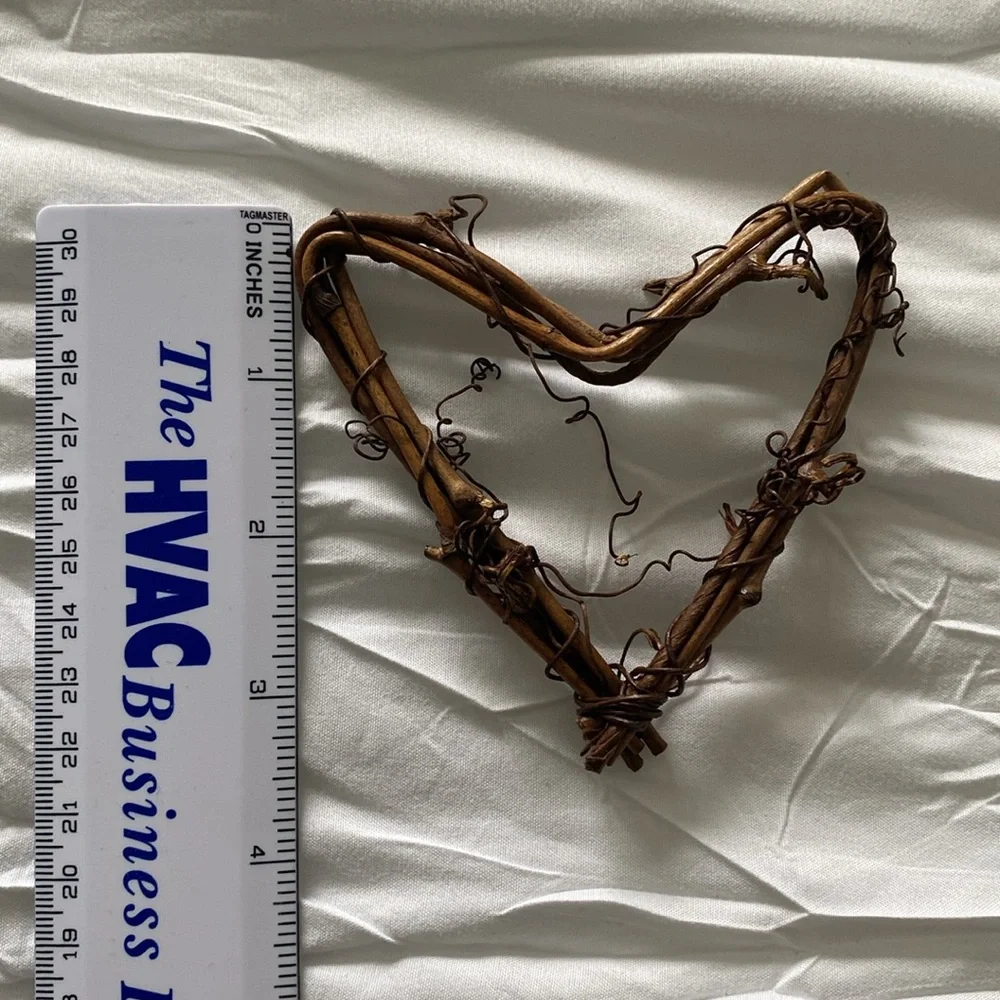 15 Pc Mini Heart Grapevine Wreaths Crafts Decor 4” x 4”